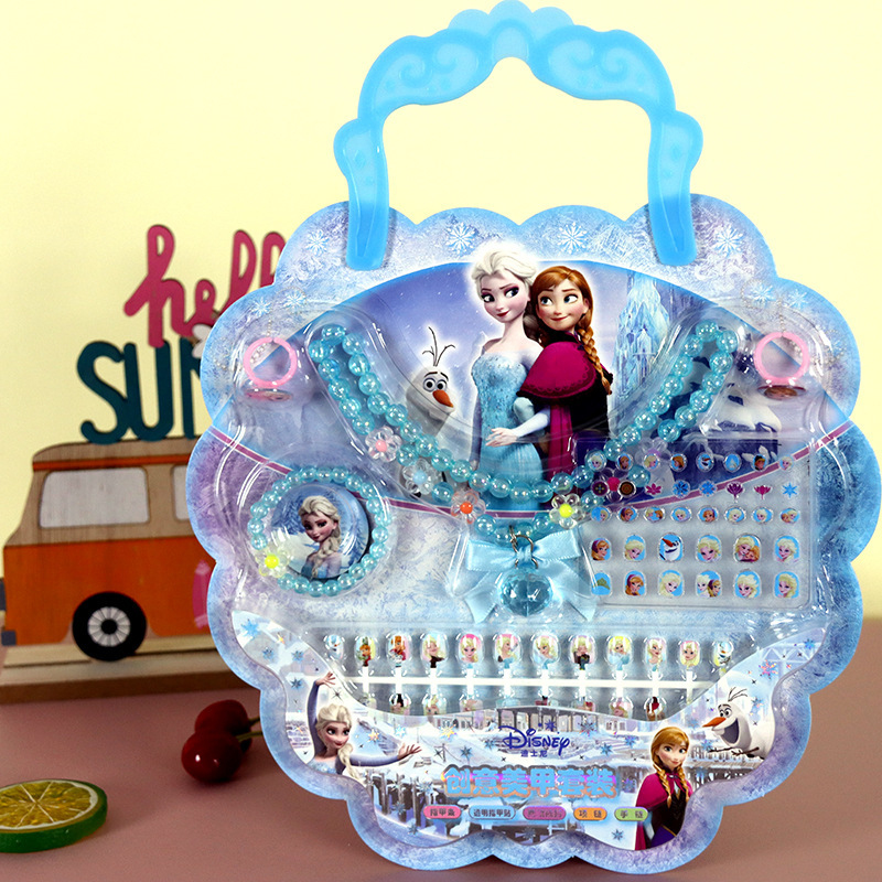 Frozen nail sticker necklace d - Art Craft Movement recension och pris