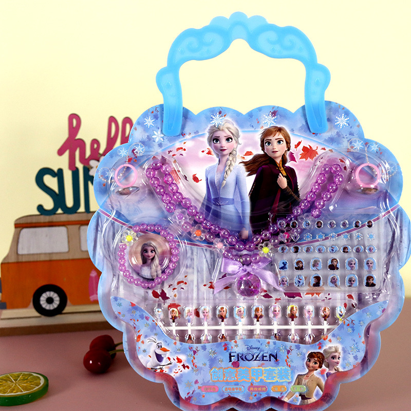 Frozen nail sticker necklace d - Art Craft Movement recension och pris
